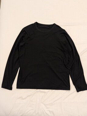 Lululemon Fundamental Men Black Long Sleeve Shirt Medium